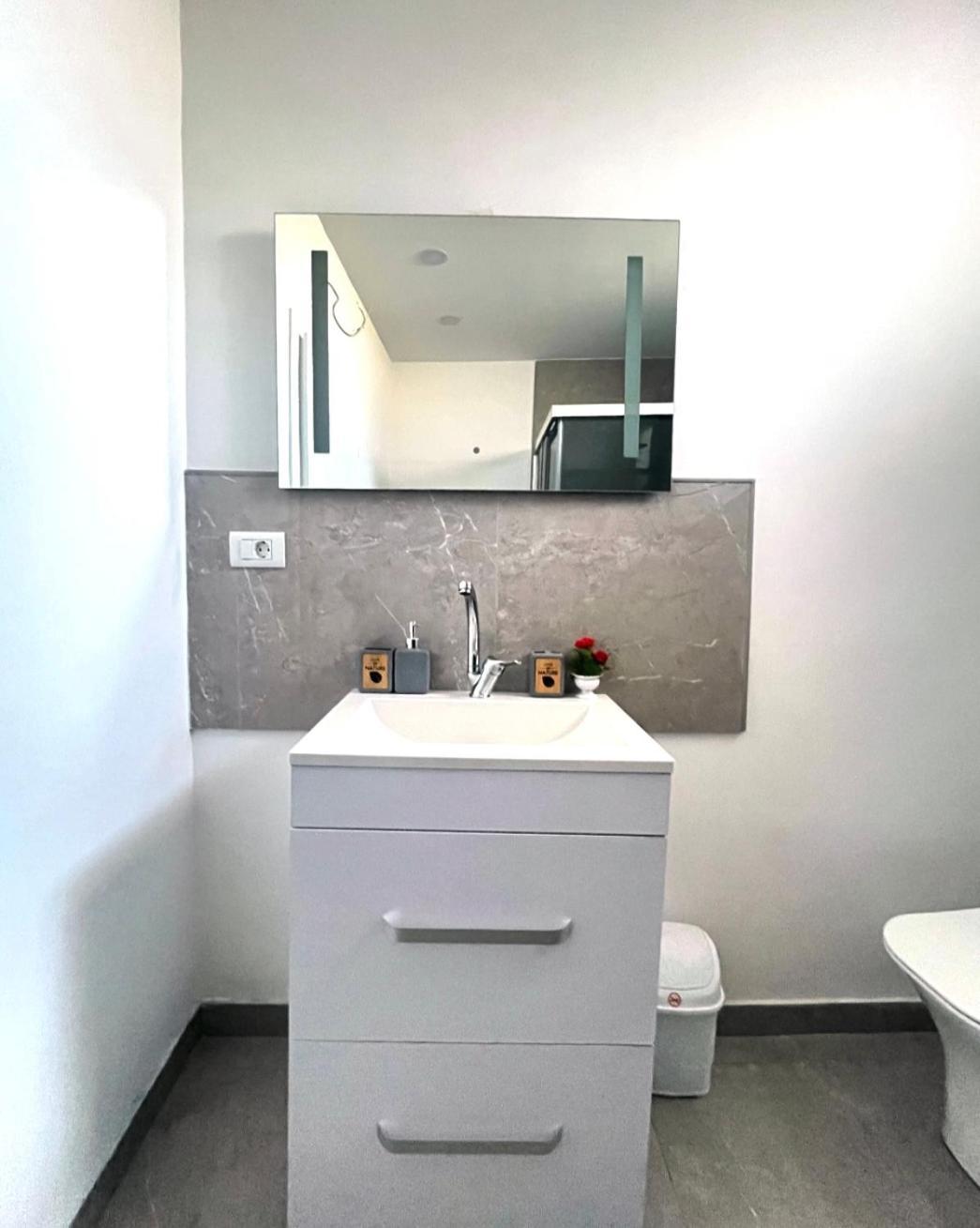 Dina Apartments Bitola Extérieur photo